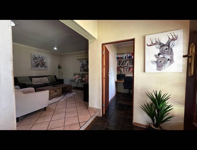 3 BEDROOM HOUSE FOR SALE IN SAFARI GARDENS